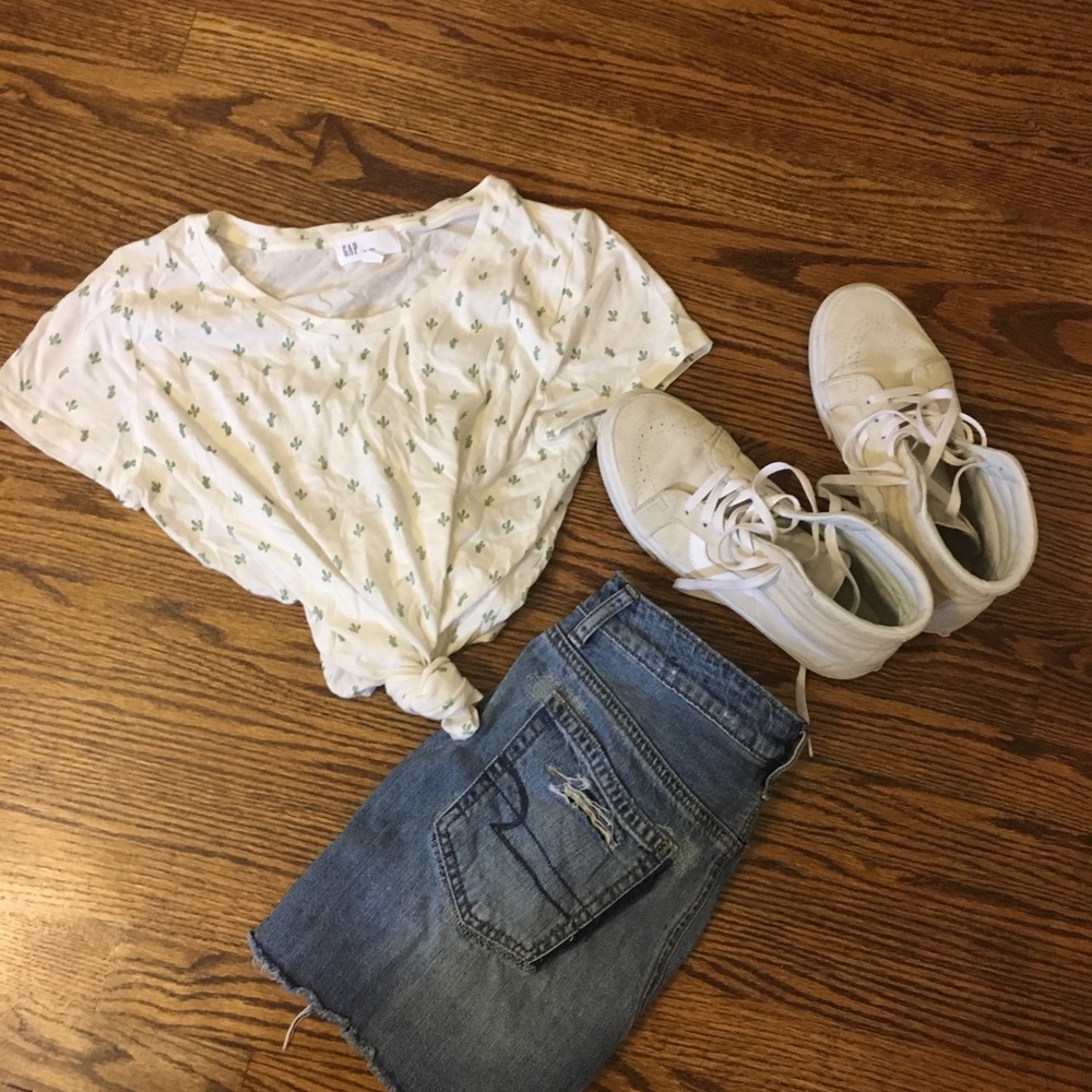 White Cactus Tee